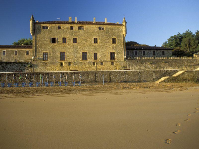 ZARAUTZ Palacio de Narros 1
